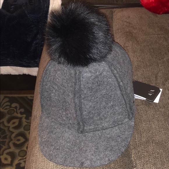 Armani Exchange Accessories - Armani Exchange wool hat